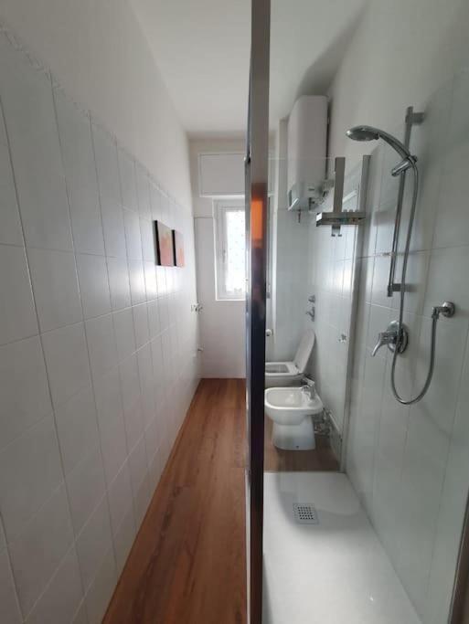Sunhouse - Nuovo Accogliente Bilocale Appartement Milaan Buitenkant foto